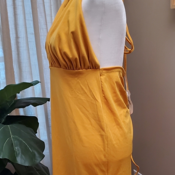 NWT Yellow halter dress size XL - Picture 3 of 9